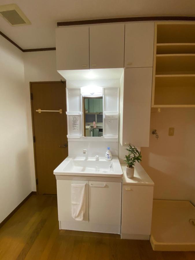 Flora Otemachi/フローラ大手町 Apartment