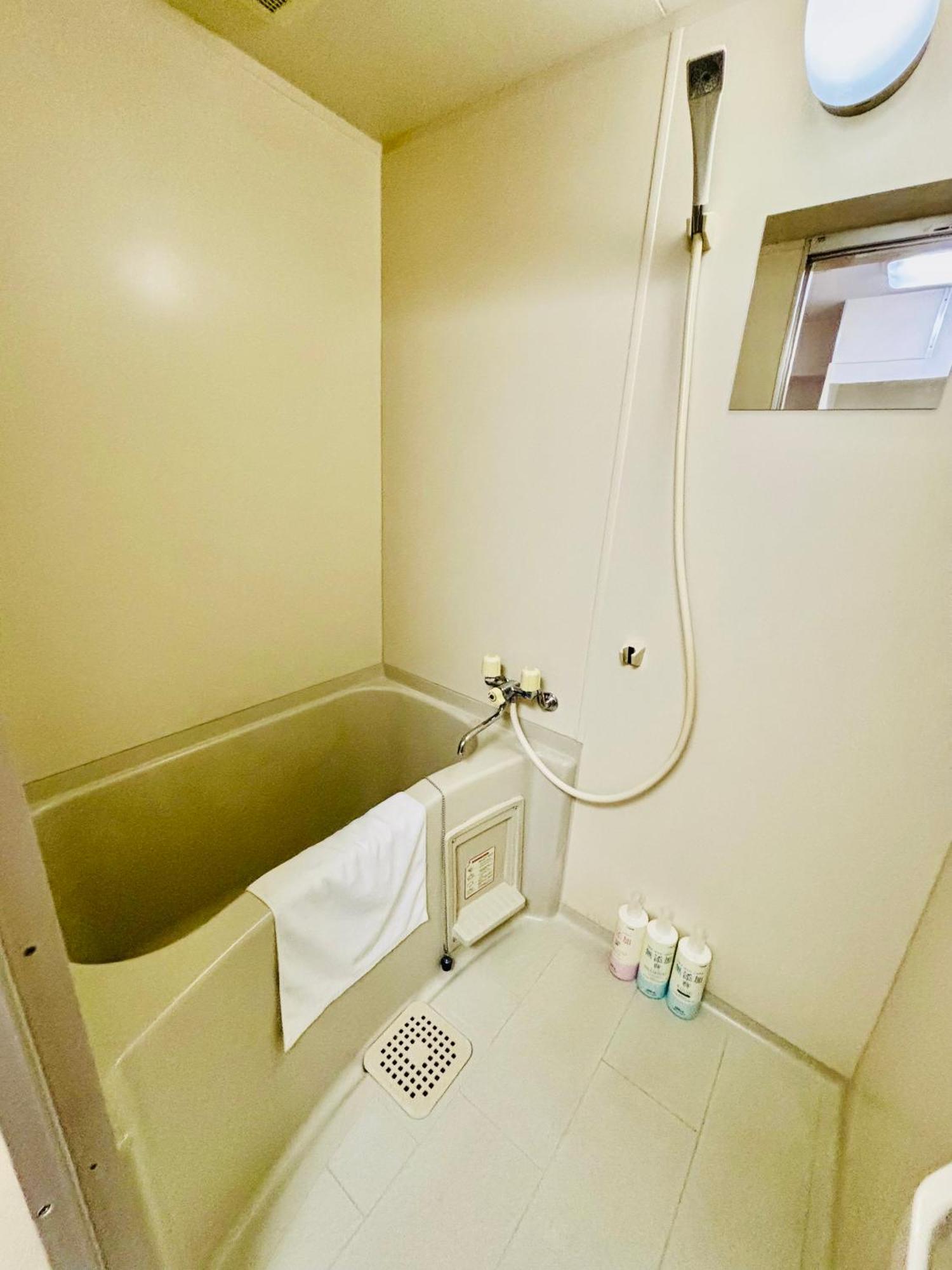 Flora Otemachi/フローラ大手町 Apartment